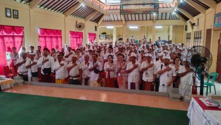 Pelantikan Anggota KPPS Desa Banjar untuk Pemilu 2024
